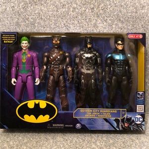 DC Batman Gotham City Guardians Toy!!  4-Pack Set! Great gift!! NEW!!!